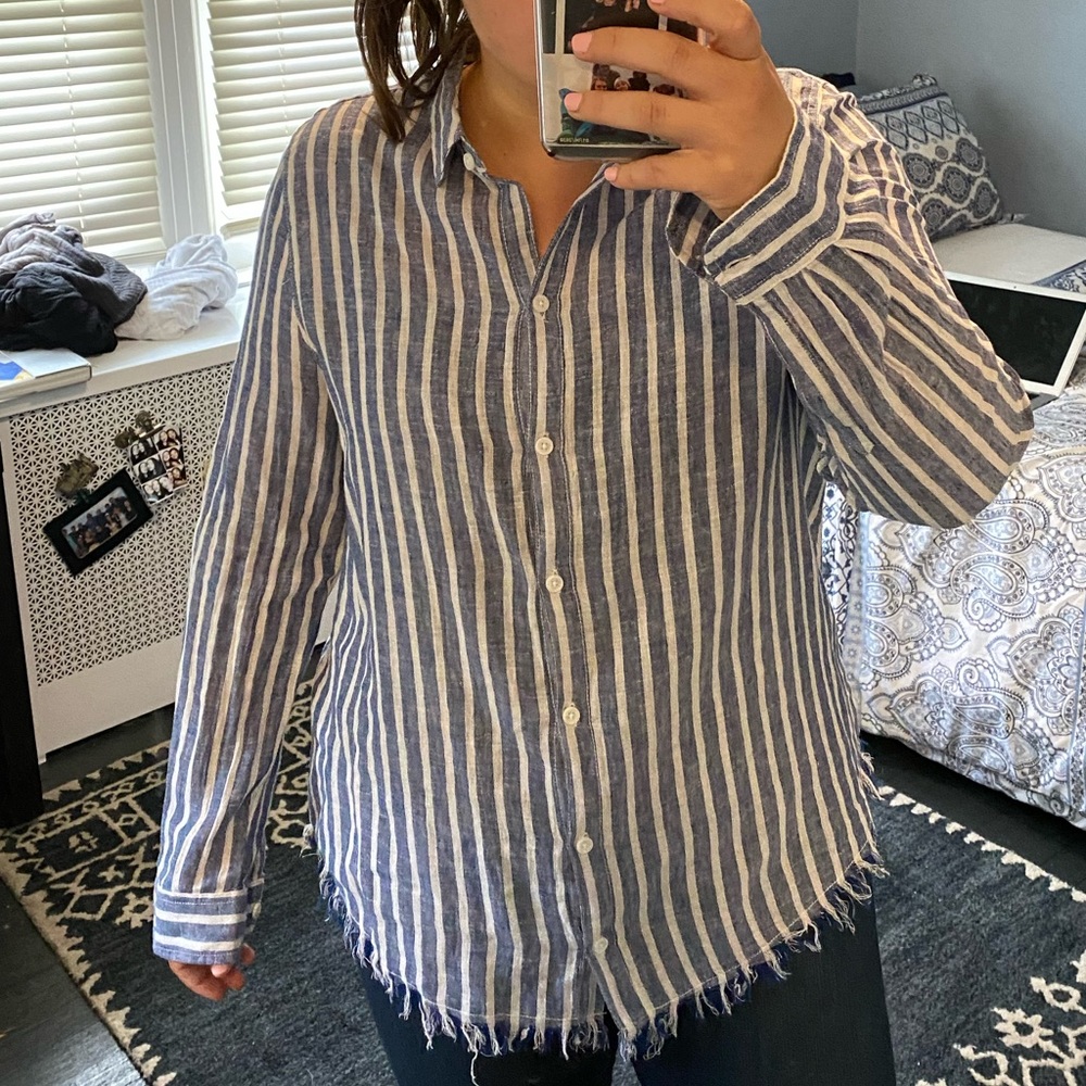 Beachlungelounge beach button down blouse